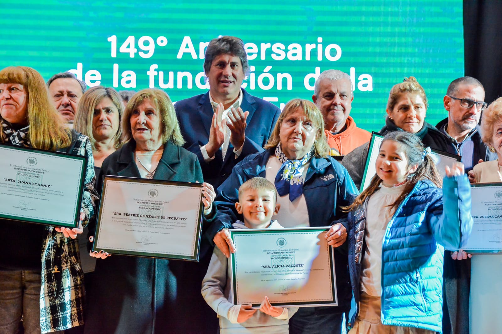 Funes celebra 149 años con reconocimientos a sus ciudadanos